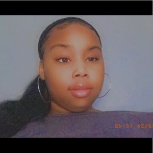 Meet your Posher, Keziah